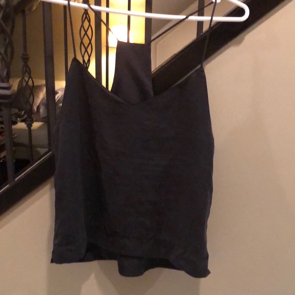 Lululemon tank size 4